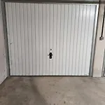 Les Alouettes Avec Terrasse, Garage Et Piscine * La Ciotat
