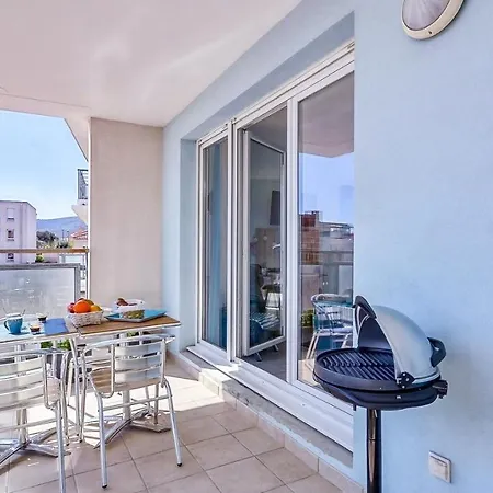 Appartement Les Alouettes Avec Terrasse, Garage Et Piscine